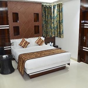 Executive Club Double Room